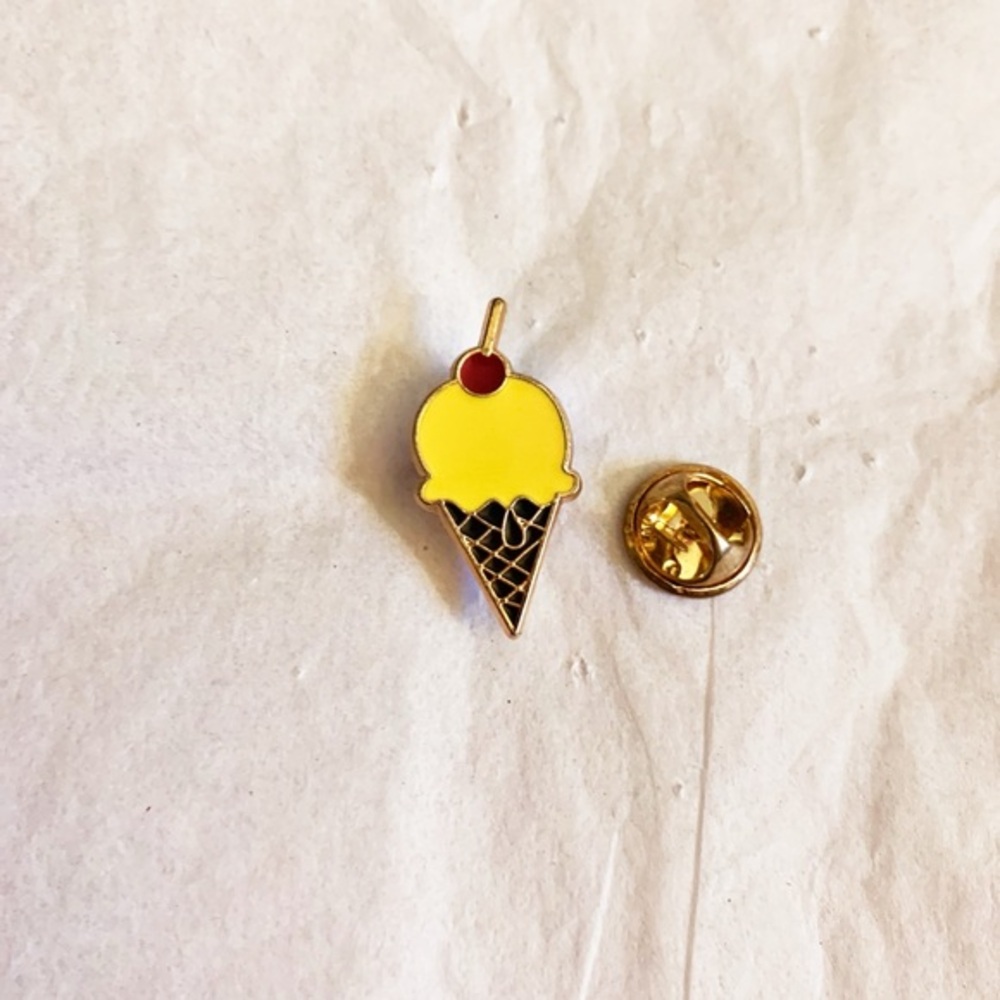3/$15 DEAL New Yellow Ice Cream Cone 🍦 w Cherry 🍒 Mini Enamel Pin 1”